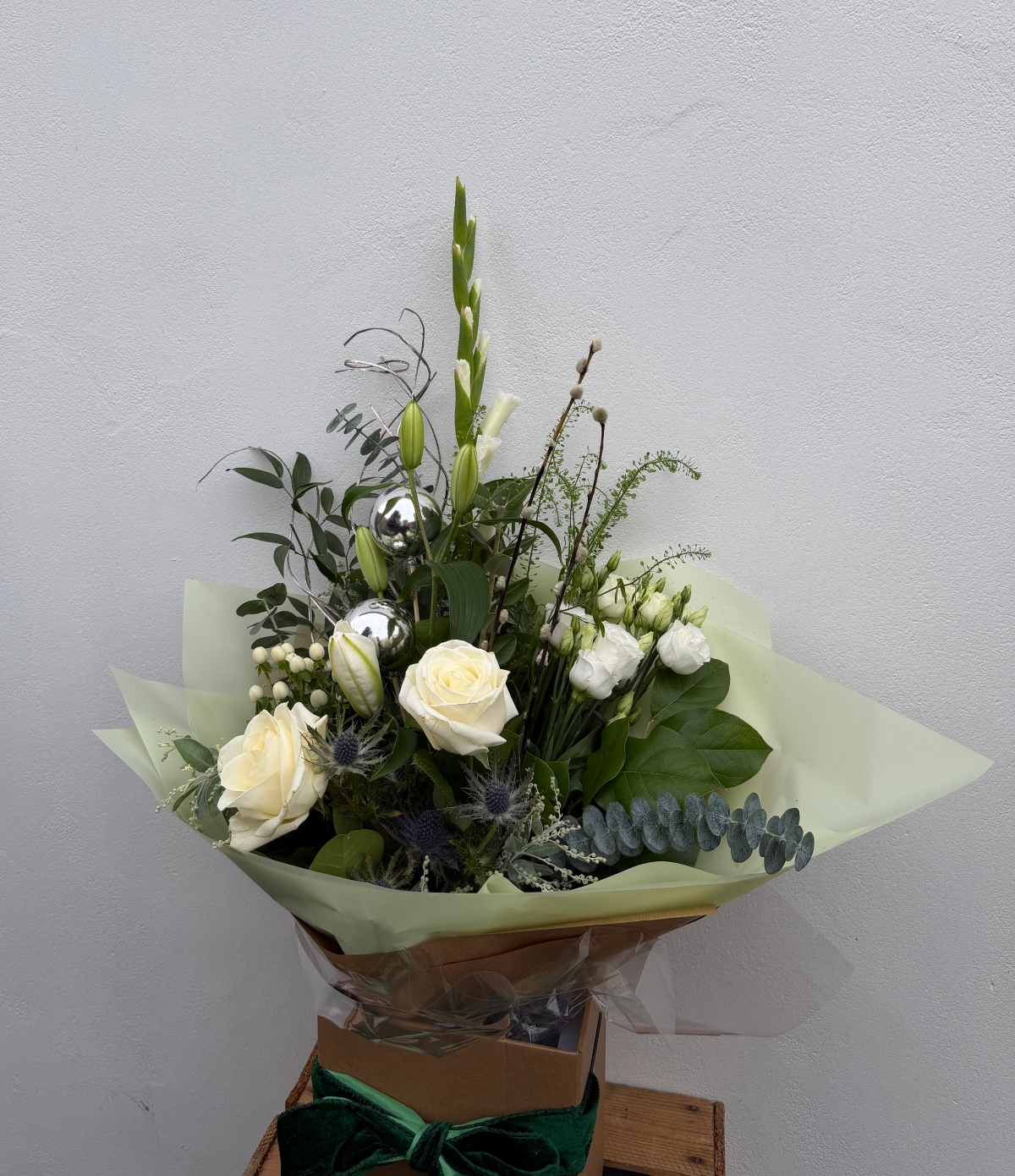 White Modern Bouquet