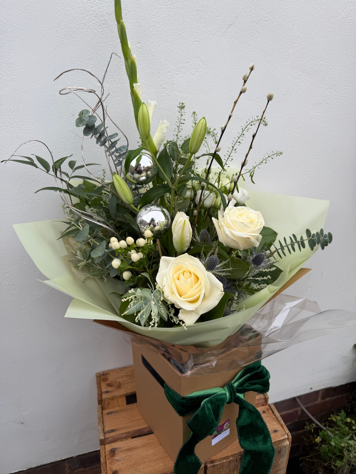 White Modern Bouquet