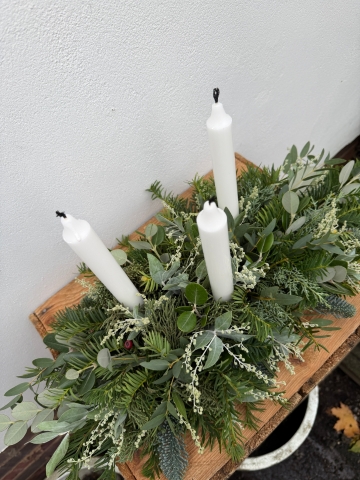 Thin Candle Arrangements