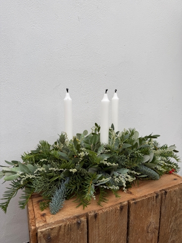 Thin Candle Arrangements