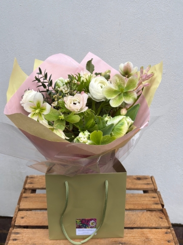 Spring Bouquet Gift Bag