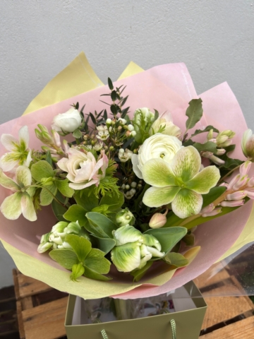 Spring Bouquet Gift Bag