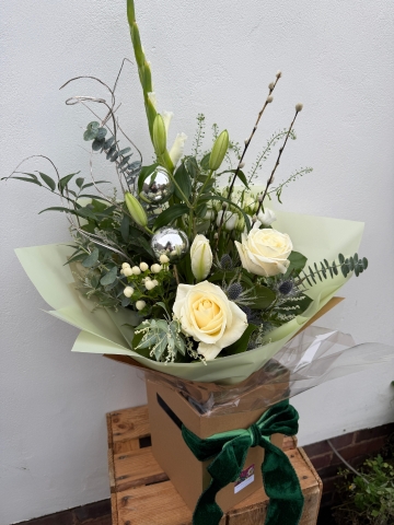 White Modern Bouquet